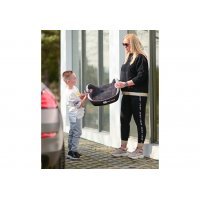 Автокресло Safety Junior Fix Pink 2021