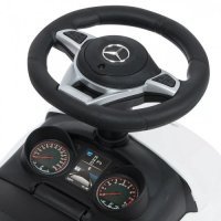 Машина-каталка Tommy Mercedes Benz-AMG C63 coupe Roc 111 white/белый